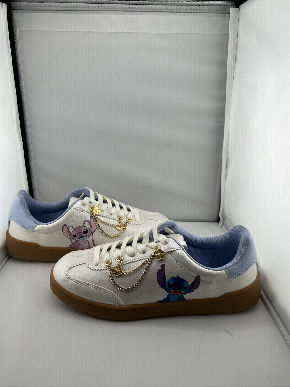 👟Disney White Sneakers with Light Blue Trim and Gum Sole - Stitch & Angel size 9